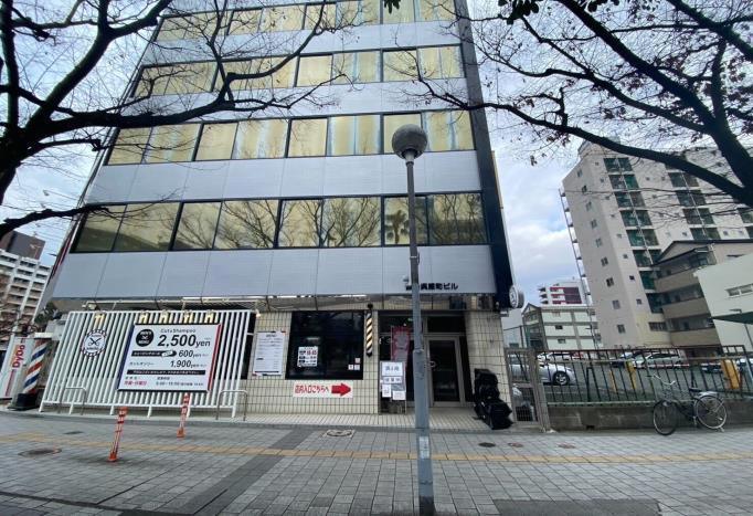 呉服駅徒歩3分中洲川端も利用できるカフェ居抜き物件！